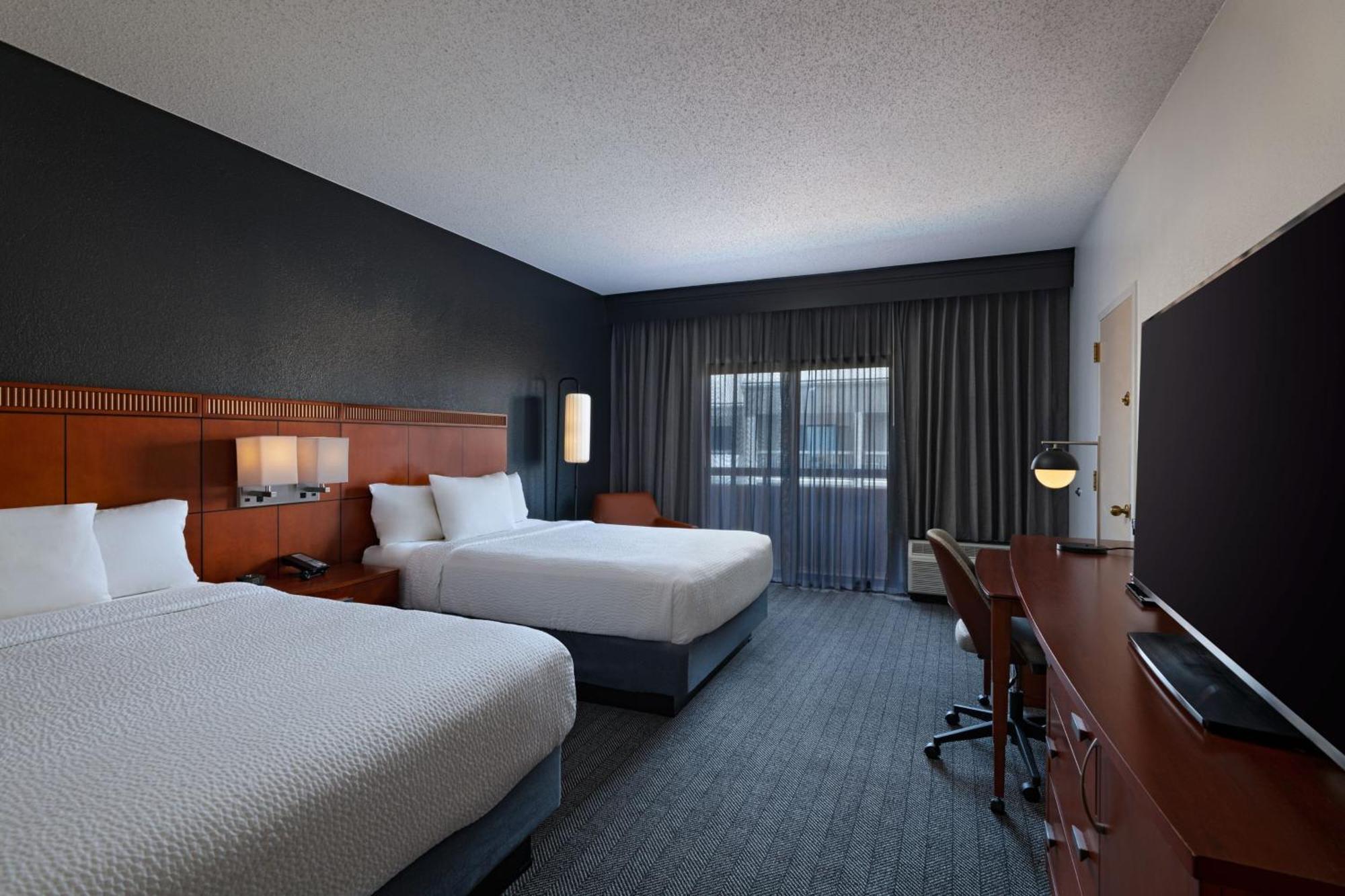 Courtyard By Marriott Dallas Plano Parkway At Preston Road Exterior foto