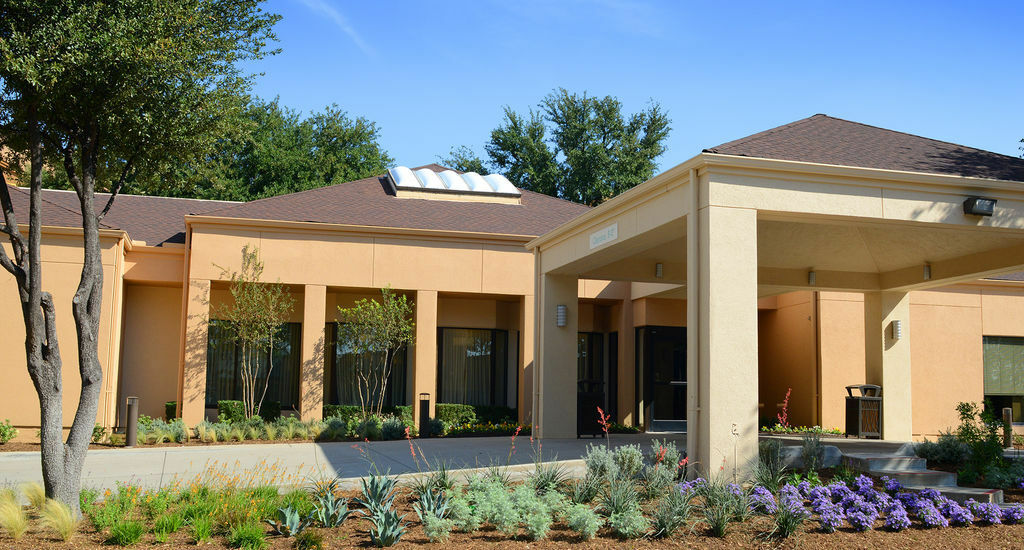 Courtyard By Marriott Dallas Plano Parkway At Preston Road Exterior foto
