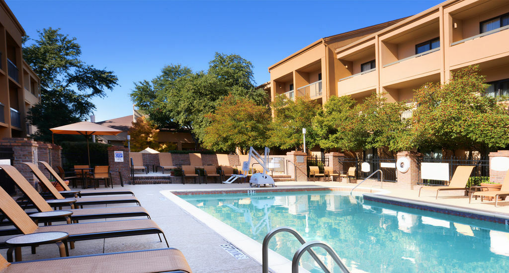Courtyard By Marriott Dallas Plano Parkway At Preston Road Exterior foto